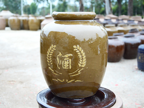 酒坛